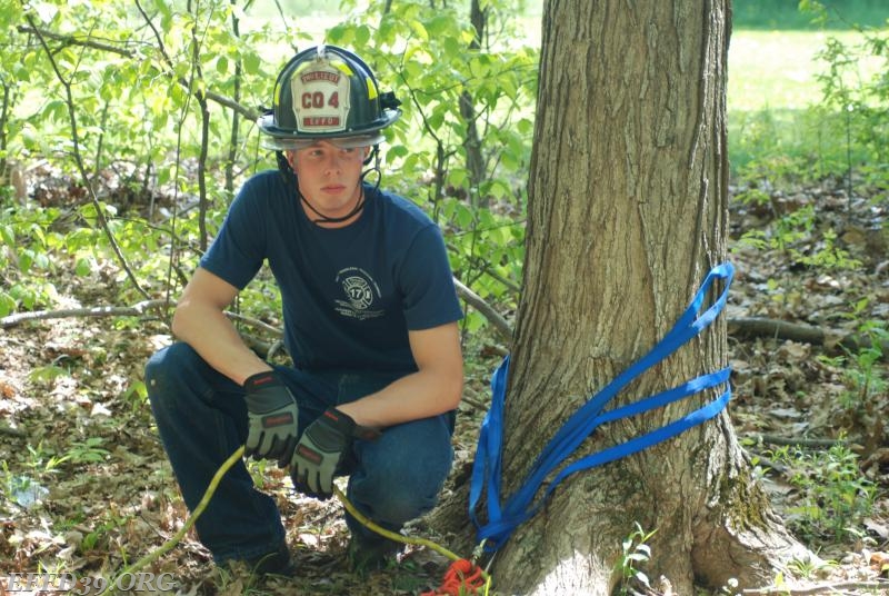 East Fishkill helped a injured hiker had to use rope to get to the person.