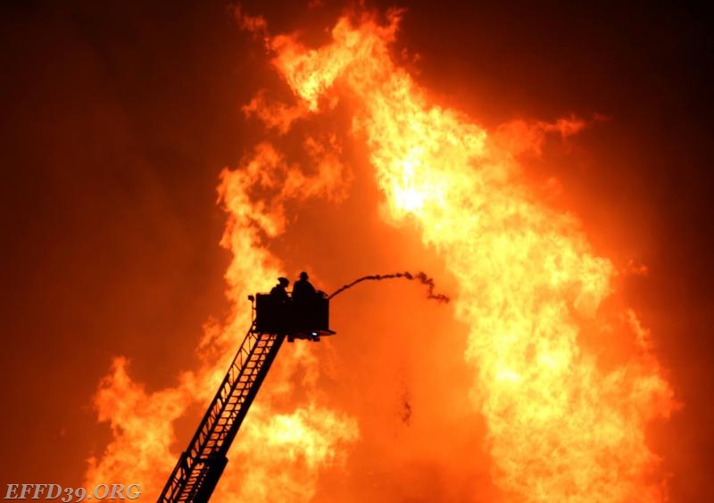EFFD Tower Ladder 39 and Members work at the Gap Fire Aug.2016
