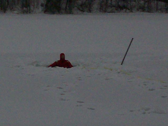ICE RESCUE DRILL 2/5/11 RED WING PARK